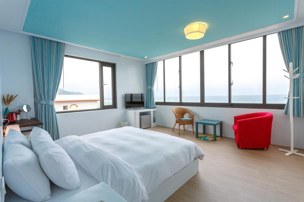 Sea Shore Hotel Manzhou Zewnętrze zdjęcie